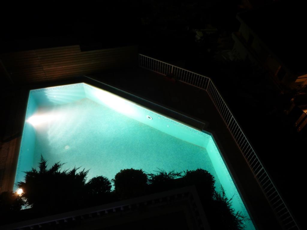 Villa Politia Aten Rum bild